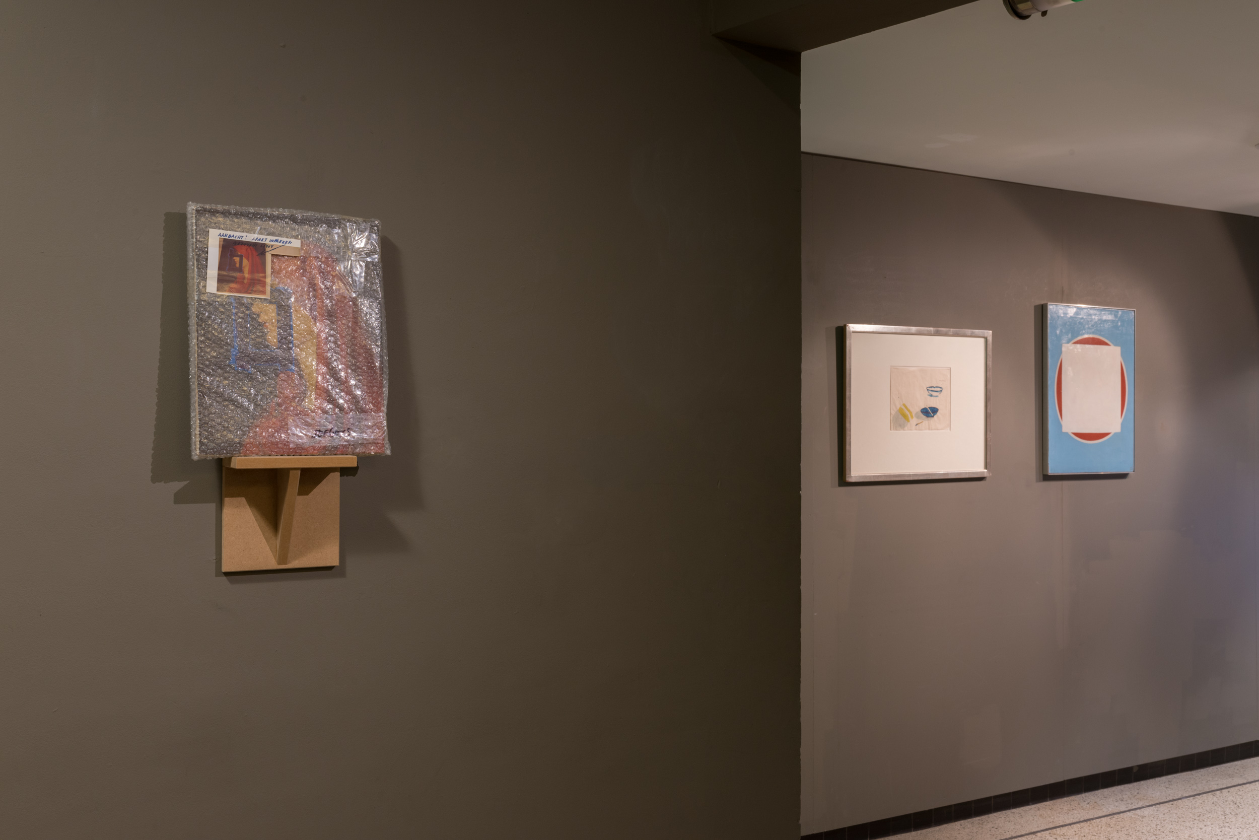 17 Chalet, an exhibition by Jef Geys, Courtesy of the artist and La Loge