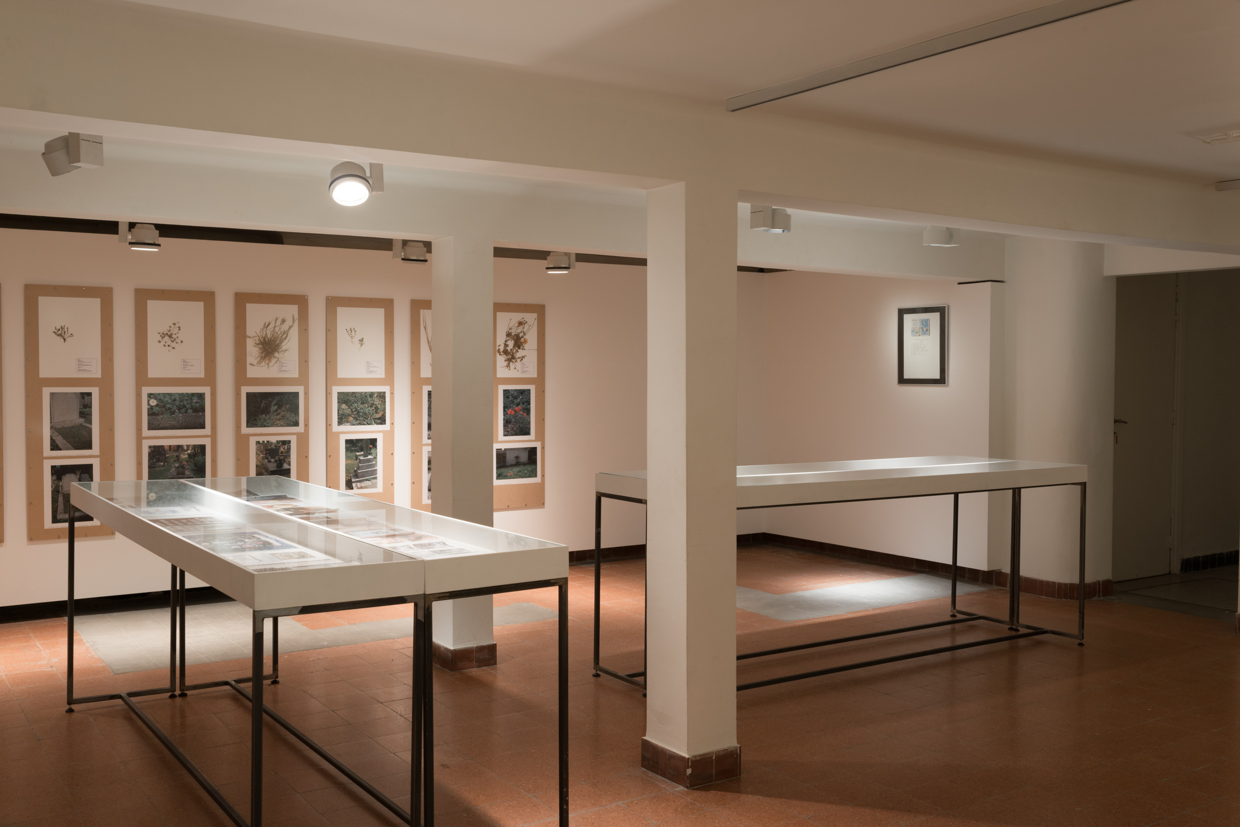 27 Chalet, an exhibition by Jef Geys, Courtesy of the artist and La Loge