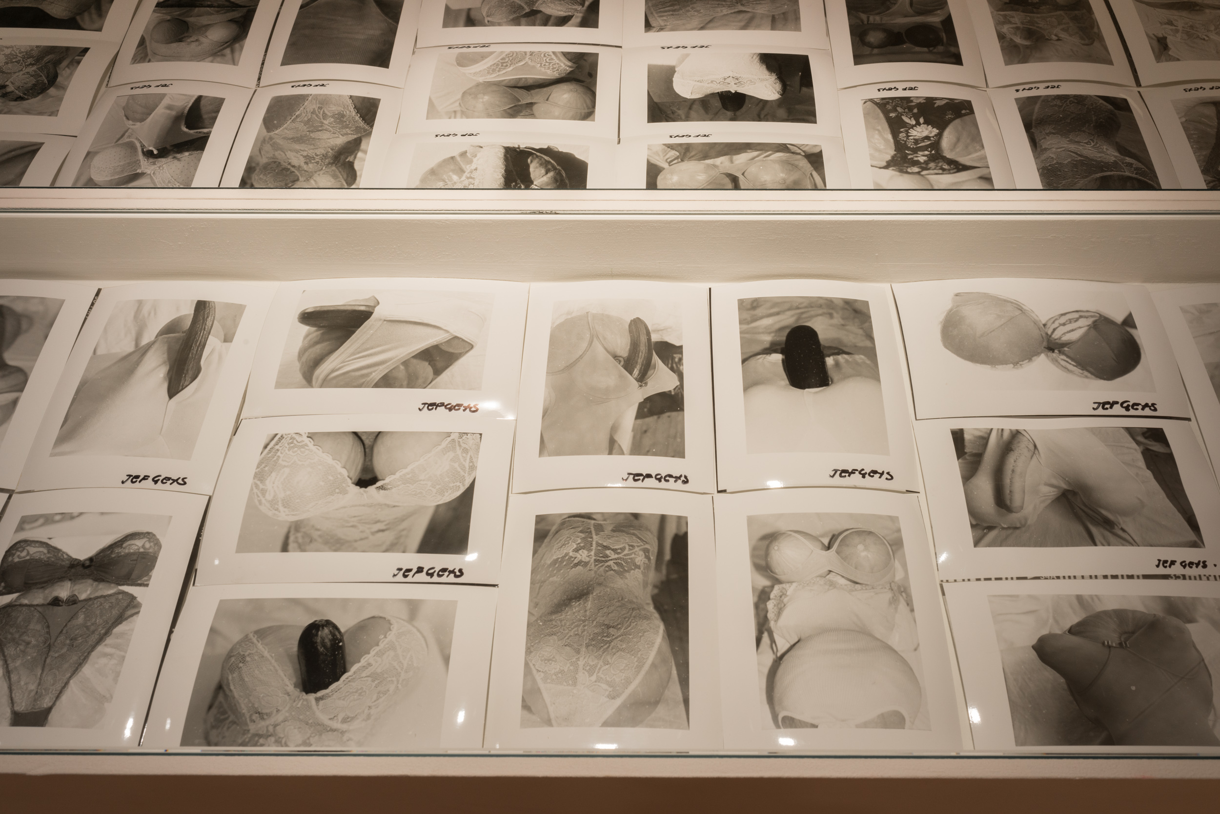 35 Chalet, an exhibition by Jef Geys, Courtesy of the artist and La Loge