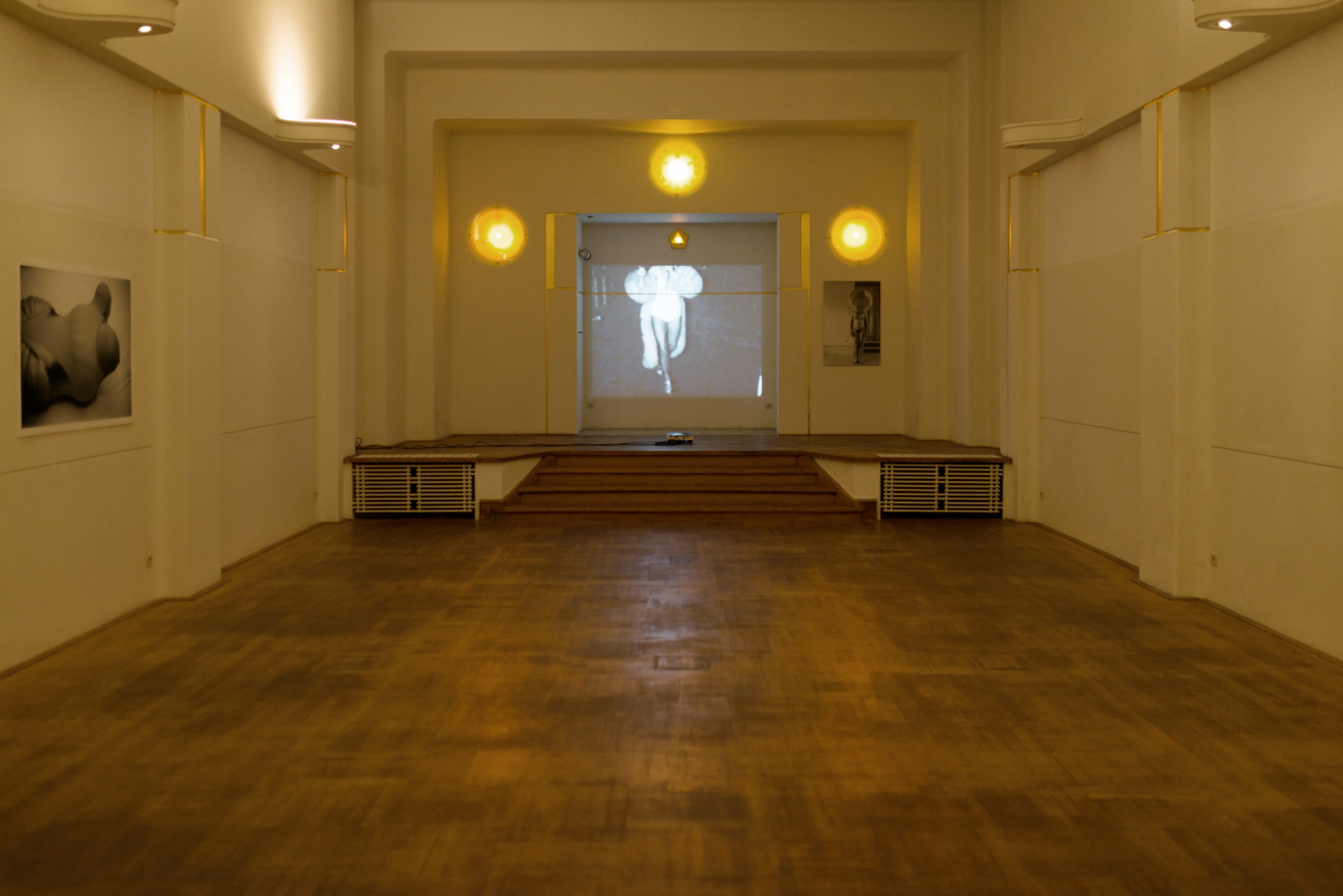 4 Chalet, an exhibition by Jef Geys, Courtesy of the artist and La Loge